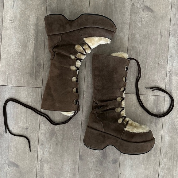 Gorgeous Vintage Suede Platform Furry Lace Up Winter Boots EUC size 9.5 - Picture 3 of 15